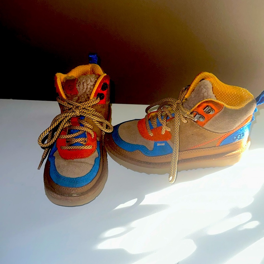 Kids Uggs (brown, orange and Blue)